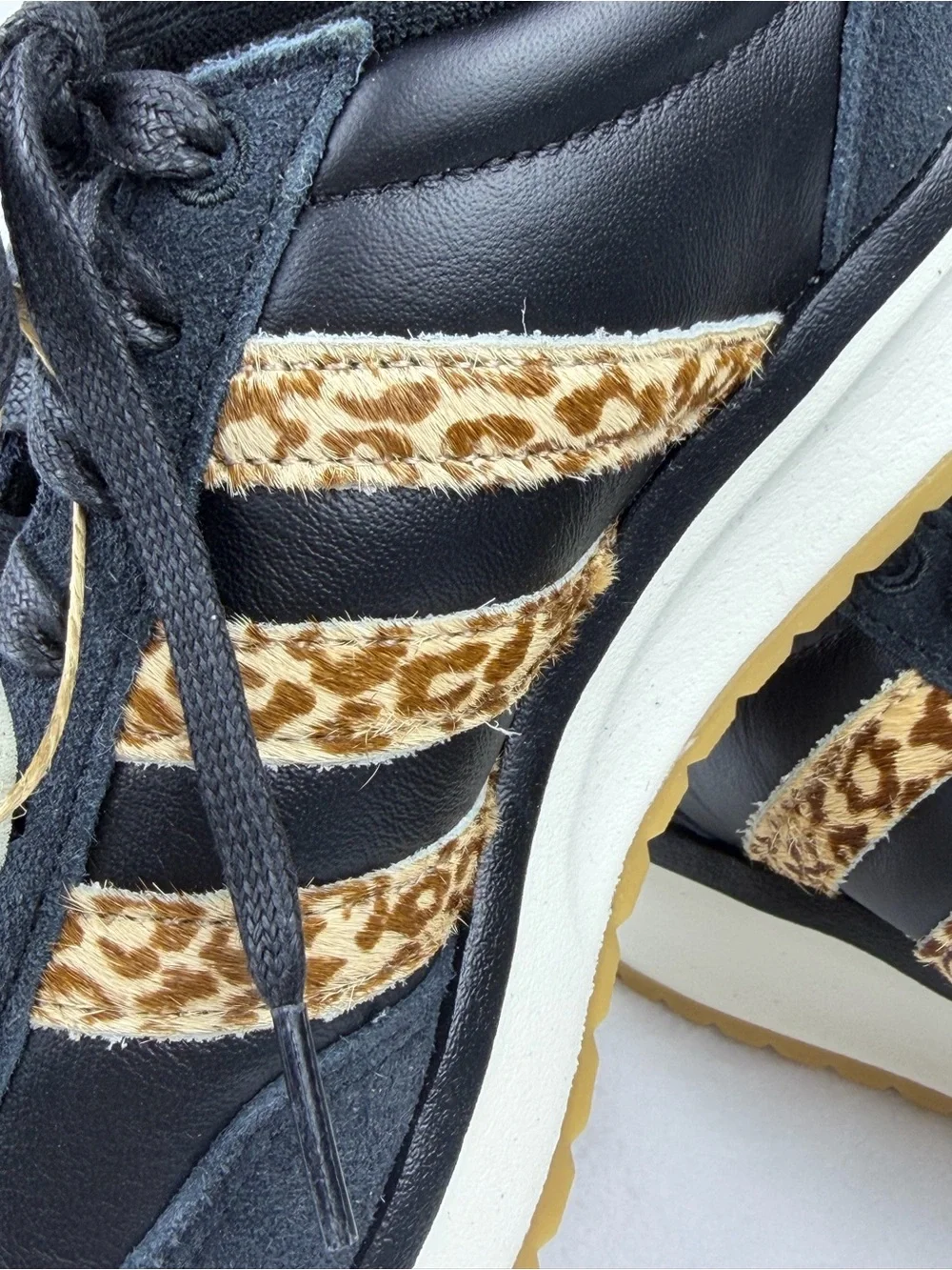 adidas step out